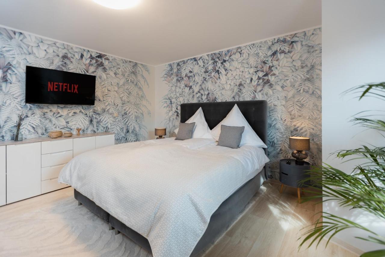 Erholung In Der Natur In Moselnaehe, King Size Bett, Netflix, Waschmaschine, Trockner Bengel Exterior photo